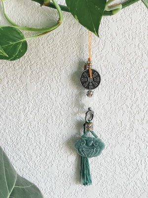 Cloud Ruyi Double Dragon - Feng Shui Hanging Crystal