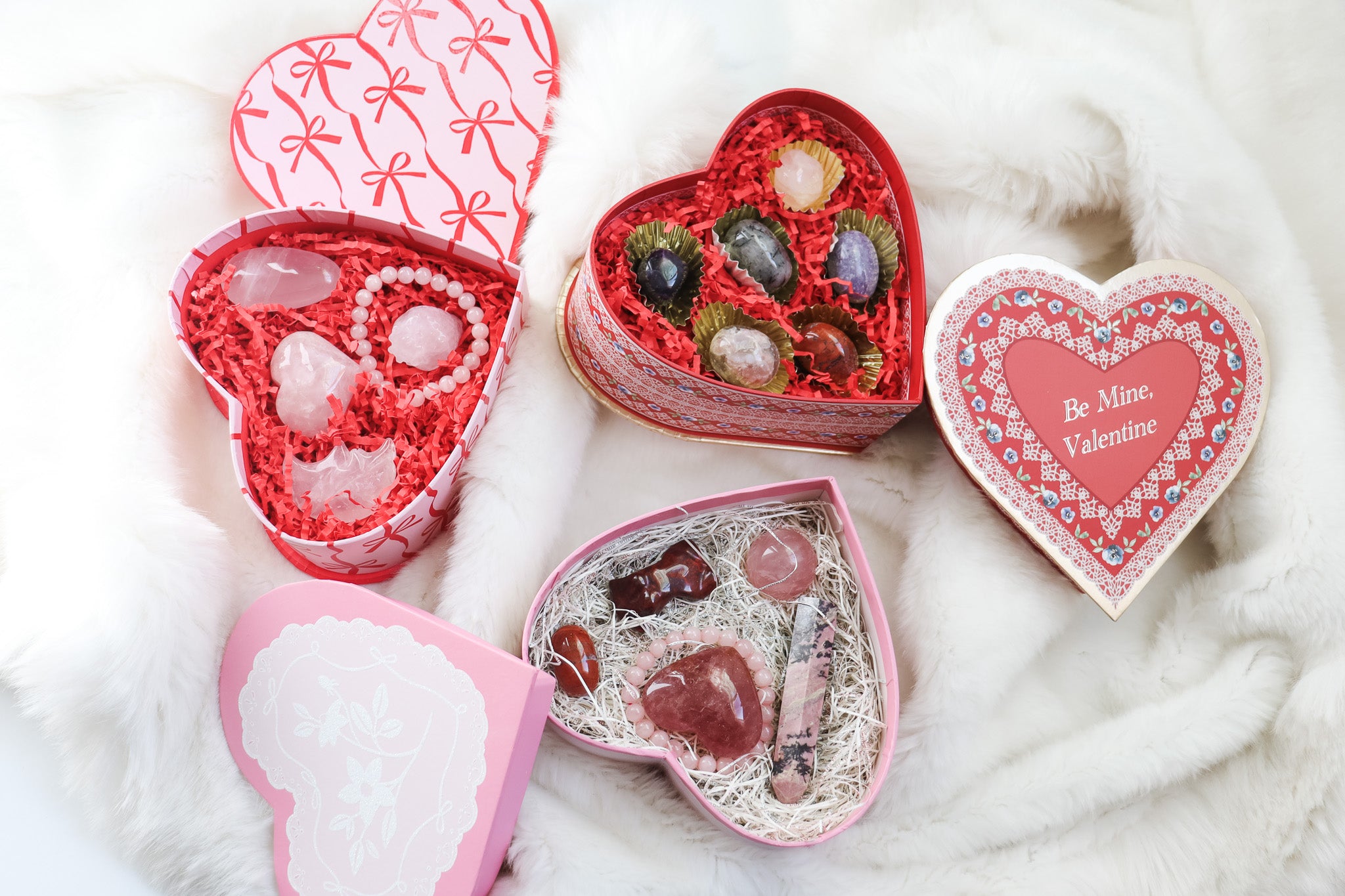 Rose Quartz Valentine Box - 5 High Quality Crystals in a Valentines gift box