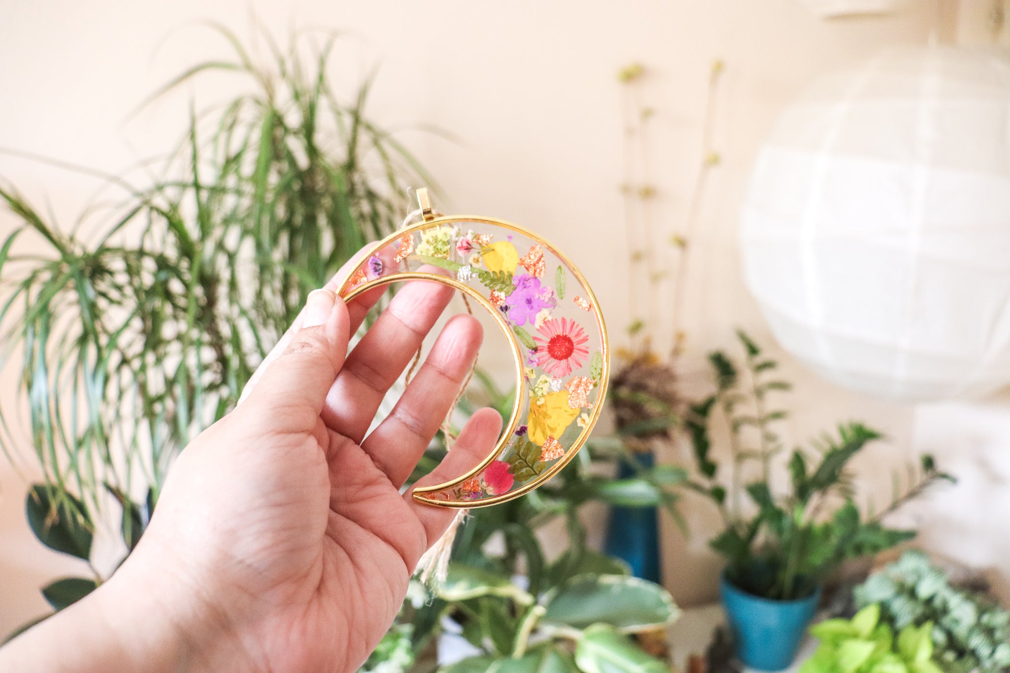 Little Moon - Resin and Flower Crescent Moon Wall Hanging